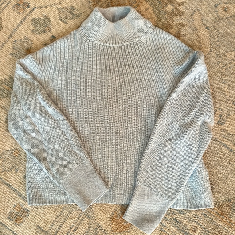 Lululemon Sweater